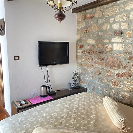 Stone House Srida Baška Voda