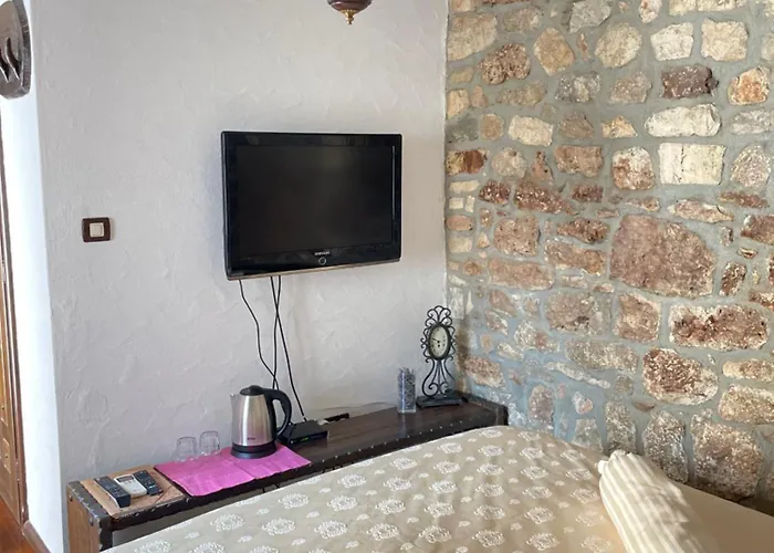 Stone House Srida באסקה וודה